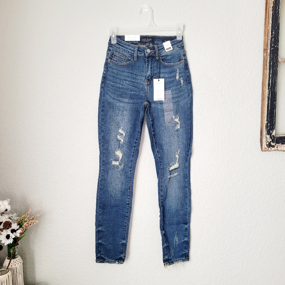 Judy Blue Mid Rise Distressed Dark Wash Relaxed Stretch Jeans Size 0(24) - Picture 5 of 15